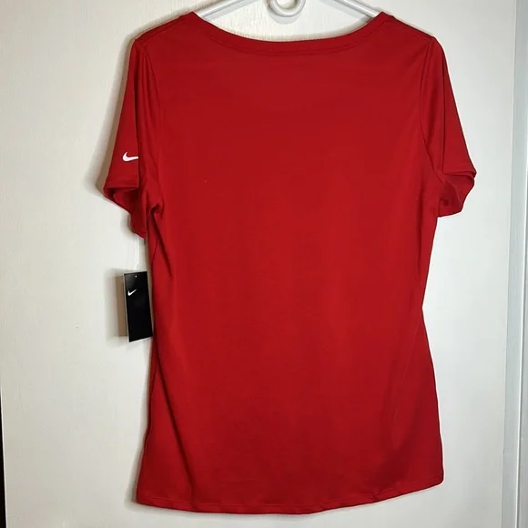 Nike Dri-Fit tee - Picture 3 of 3